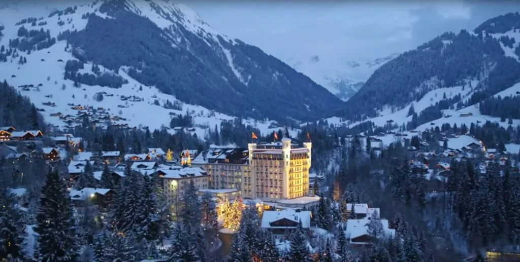 Hotel Gstaad Palace (Švajčiarsko) | Ultra-luxusný zimný pobyt (kompletná prehliadka)